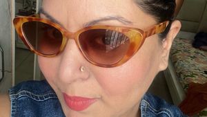 H&amp;M Tortoise Shell Sunglasses Set Of 2