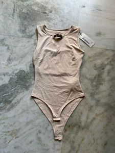 TRENDYOL Chic Sleeveless Bodysuit