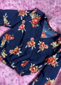 Chic Floral Print Navy Blue Top