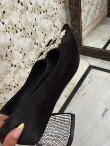Sparkling Black Heels