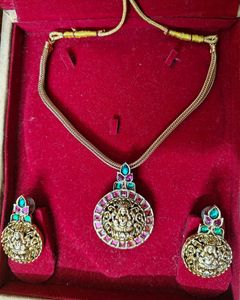 Exquisite Lakshmi Pendant Necklace & Earring Set