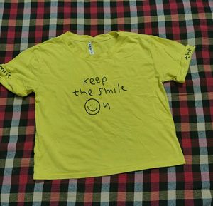 Yellow "Keep the Smile" Graphic T-Shirt