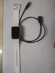 Samsung fit band White Smartwatch with Charger