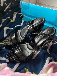 Platform Heels Black