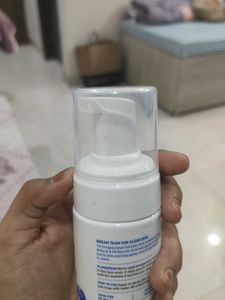 Plum Salicylic Acid Face Wash