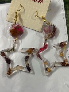 Resin Starburst Earrings with 1 keychain