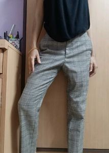 H&amp;M Checked Trousers 👖