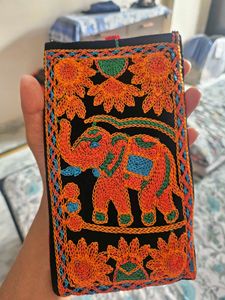Embroidered Peacock Clutch Set