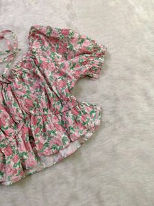 Floral Print Smocked Crop Top