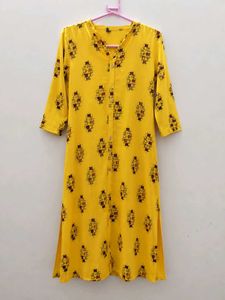 Stylish Yellow Kurta With Red Pants