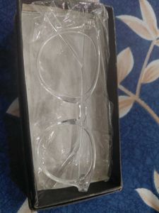 Clear Frame Round Glasses