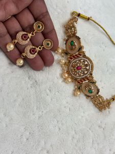 Elegant Gold Tone Choker &amp; Earring Set