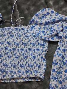 Chic Floral Print Puff Sleeve Top