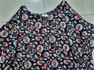 Trendy Woman Multicolor Top