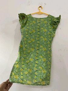 Green floral print kurta