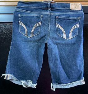 Hollister Women's Denim shorts 🩳