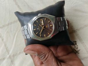 vintage Ricoh Watch - Classic Style