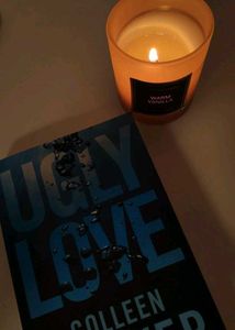 Ugly Love by Colleen Hoover💔📚