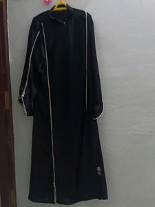 Elegant Black collor Abaya with White Piping