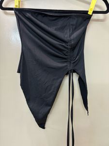 Chic Ruched Tube Black Top