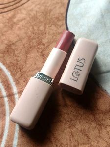 Lotus Lipstick - Deep Berry Shade
