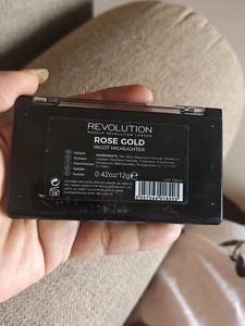 Revolution Highlighter Palette