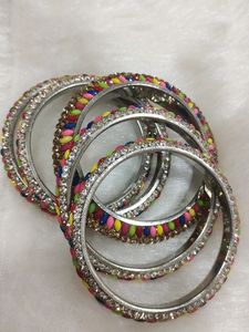 Set Of Bangles