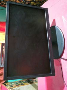 Computer Monitor LG 19 inch