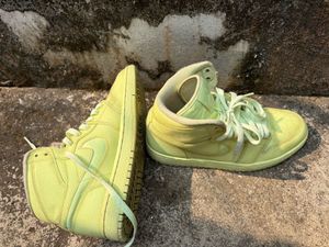 AH7389_700 Women’s Air Jordan1  High Premium Barel