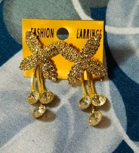 Floral Necklace &amp; Earring Set