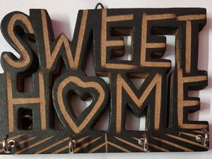 Beautiful Wooden Key Stand