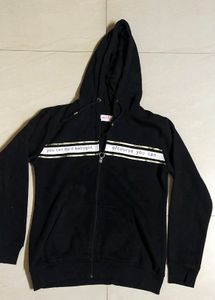Girls Branded Black Colour Woolen Hoodi T-shirt
