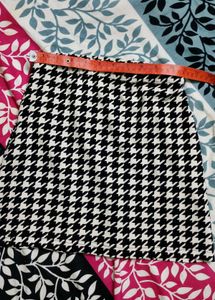 Chic Y2K Mini Skirt