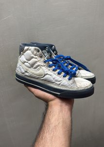 *100% Authentic* - Nike Court Legacy Mid