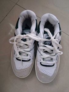 New Balance  Sneakers