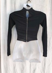 Black Long Sleeve Wrap Crop Top