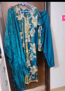 Floral Salwar Kameez Suit dupatta...