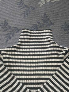 Turtleneck Top black and white