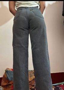 Off Duty Grey Jeans