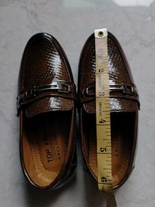 kid's boy Brown Patent Loafers