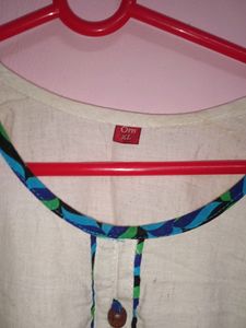 Offer Only For Today!!Off White With Blue Green Stripes Border With A Beautiful Overcoat