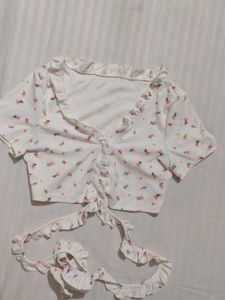 Cute Floral Ruffle Crop Top