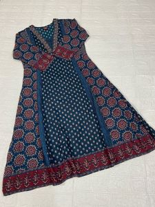 Elegant Teal Kurta Set with Intricate Print