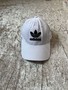 Adidas Big Embroidery logo cap