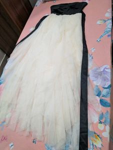 Elegant Black &amp; Ivory Tulle Frock