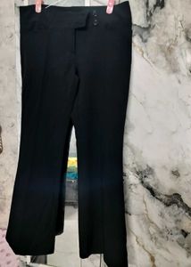 Classic Black low waist pant