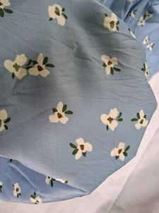Cute Blue Floral Puff Sleeve Dress