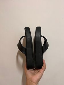 Platform Black Slippers