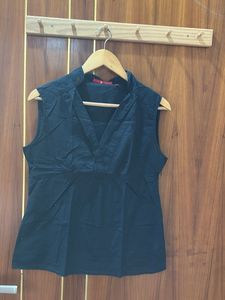 Chic Sleeveless Top