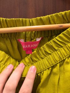 Yellow Sleeveless Kurta Set with Tassels